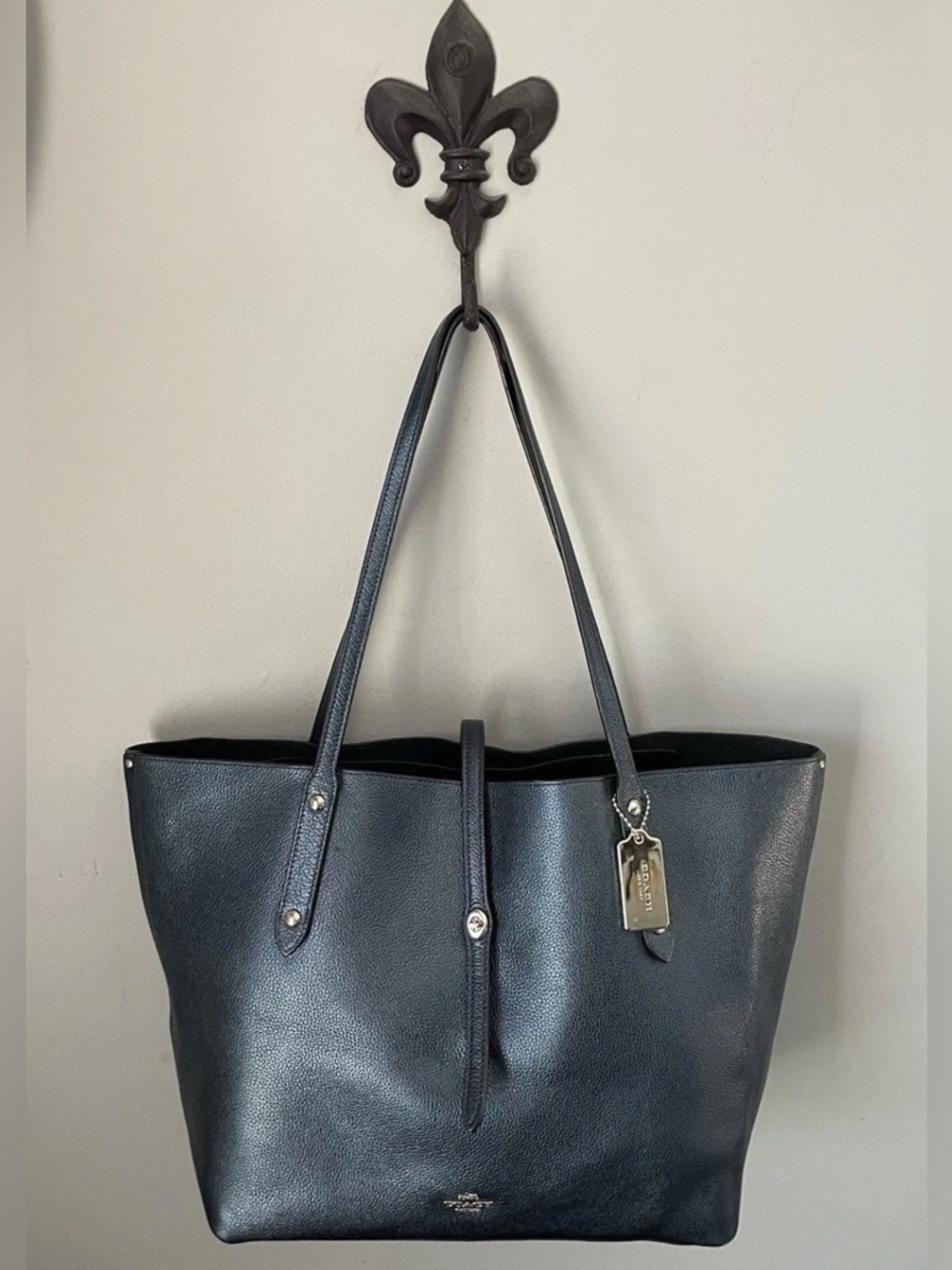 COACH Market Tote Bag Metallic Blue w/ Black Leather Interior w/ Silver Hardware